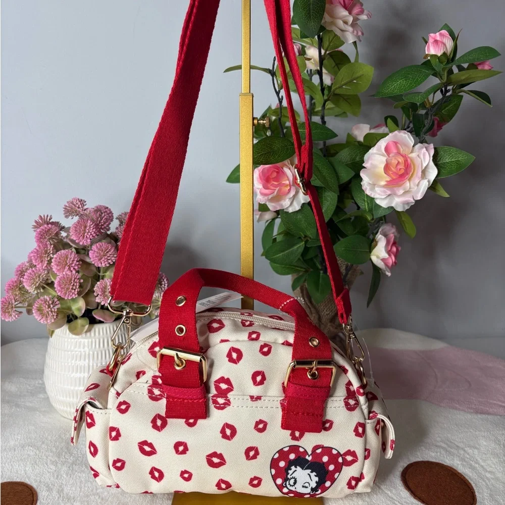 Betty Boop Fleischer kisses crossbody/shoulder bag - Picture 2 of 10
